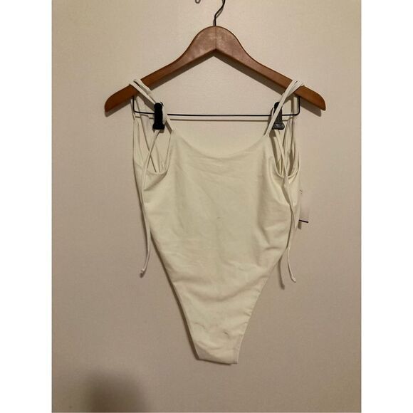 ‎Mare Perpetua The Essential One-Piece Swimsuit - Picture 3 of 7